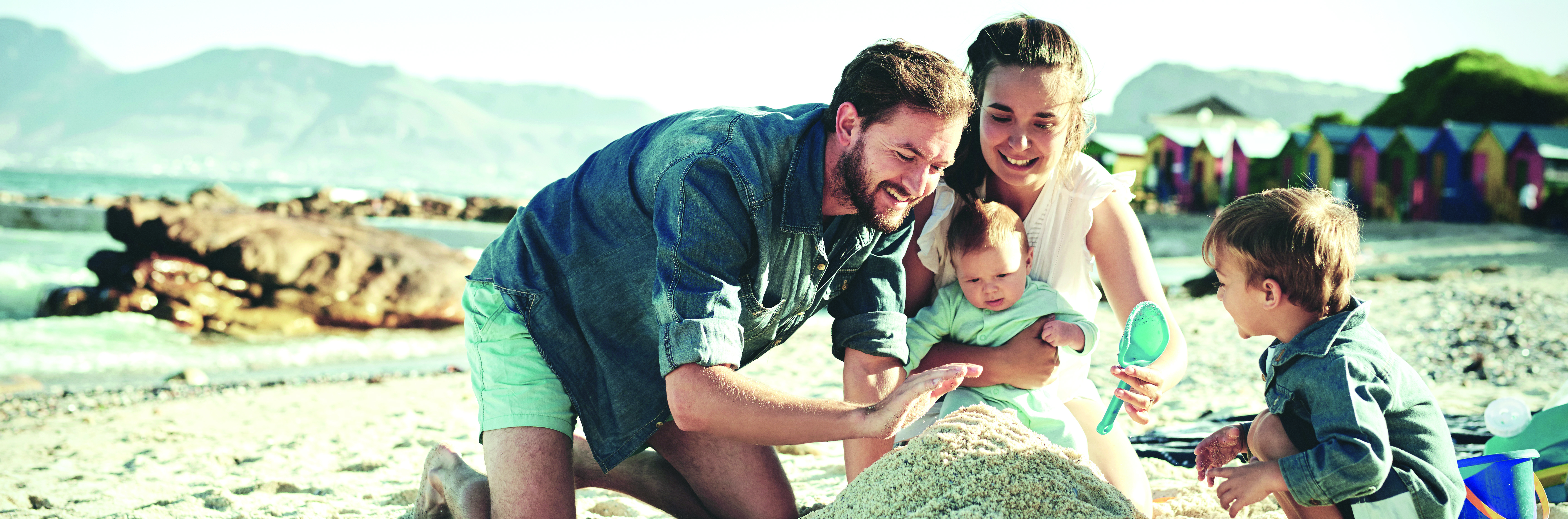 Sobi_Family_Beach_Final-843595836.jpg