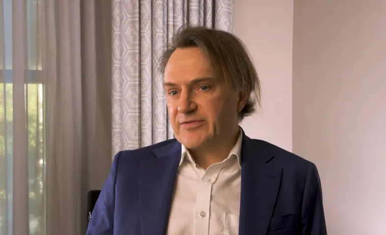 Dr Adam Gibb video tile